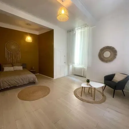 T2 Centre Apartamento Nimes